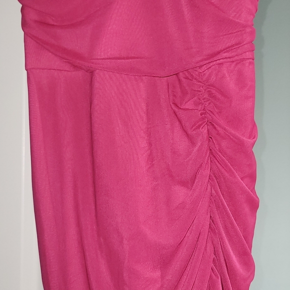 Long Ruched Split Thigh Formal Bridesmaid Dress - Picture 4 of 4